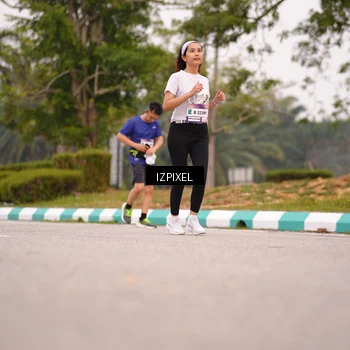 Runner Photo 7540147