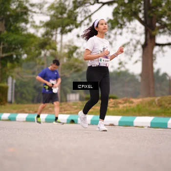 Runner Photo 7540155
