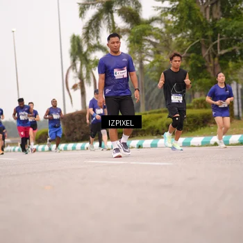 Runner Photo 7540170