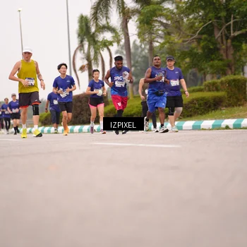 Runner Photo 7540181