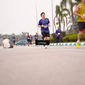 Runner Photo 7540188