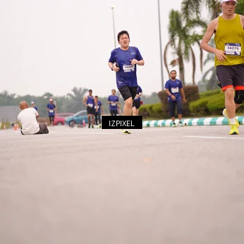 Runner Photo 7540191