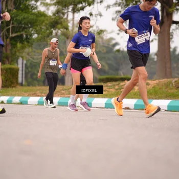Runner Photo 7540195