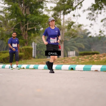 Runner Photo 7540208