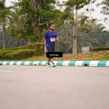 Runner Photo 7540215