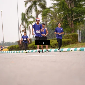Runner Photo 7540222