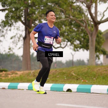 Runner Photo 7540235