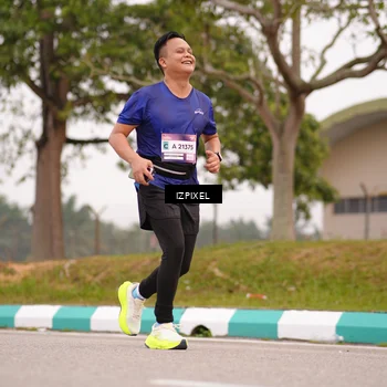 Runner Photo 7540245