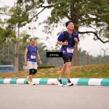 Runner Photo 7540258