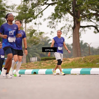 Runner Photo 7540259