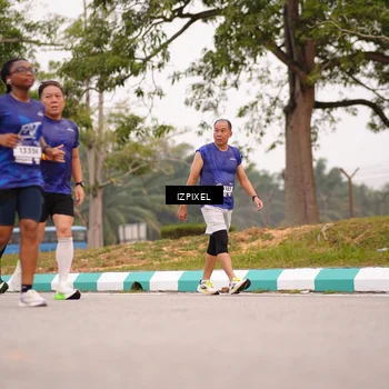 Runner Photo 7540260