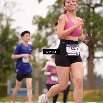 Runner Photo 7540273