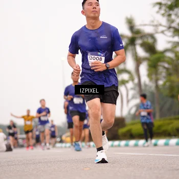 Runner Photo 7540275