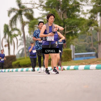 Runner Photo 7540301