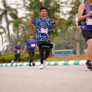 Runner Photo 7540307