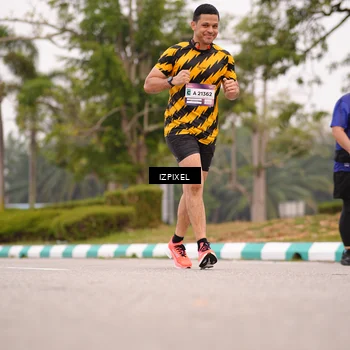 Runner Photo 7540329