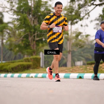 Runner Photo 7540330