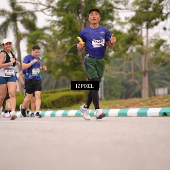 Runner Photo 7540342
