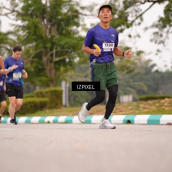 Runner Photo 7540343