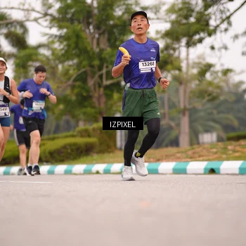Runner Photo 7540344
