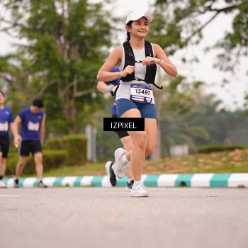Runner Photo 7540351
