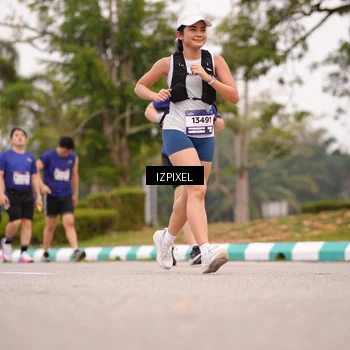 Runner Photo 7540352