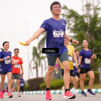 Runner Photo 7540386