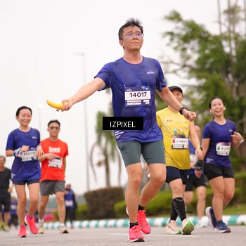 Runner Photo 7540387