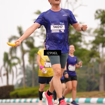 Runner Photo 7540391