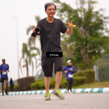 Runner Photo 7540412