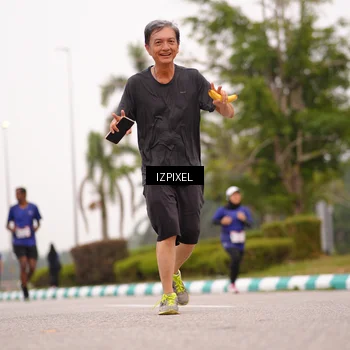 Runner Photo 7540418