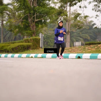 Runner Photo 7540421