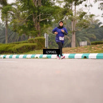 Runner Photo 7540422