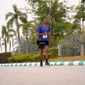 Runner Photo 7540430
