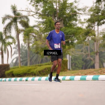Runner Photo 7540433