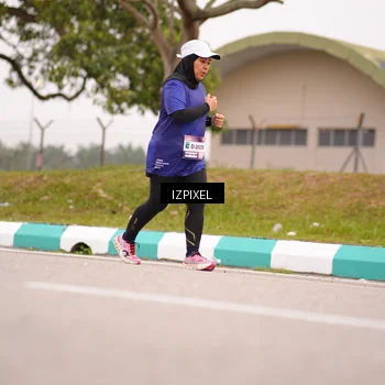 Runner Photo 7540442