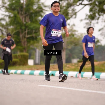 Runner Photo 7540452