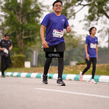 Runner Photo 7540453