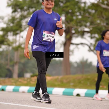 Runner Photo 7540454