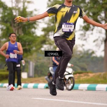 Runner Photo 7540469