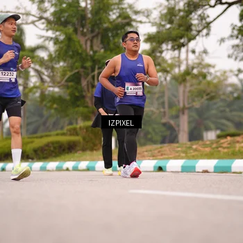 Runner Photo 7540470