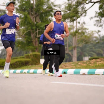 Runner Photo 7540472