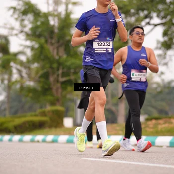 Runner Photo 7540474