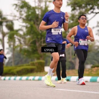 Runner Photo 7540476