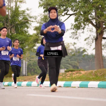 Runner Photo 7540483
