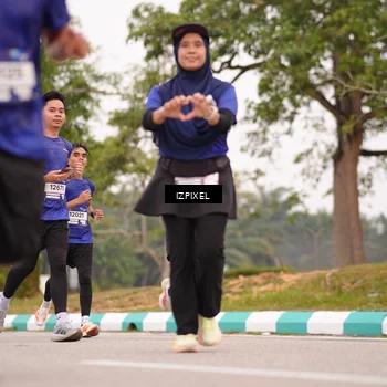 Runner Photo 7540490