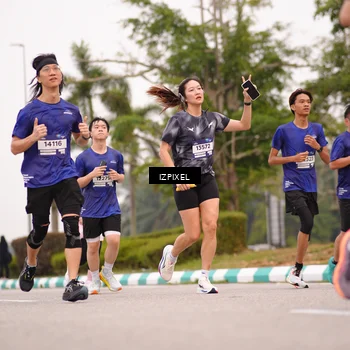 Runner Photo 7540497