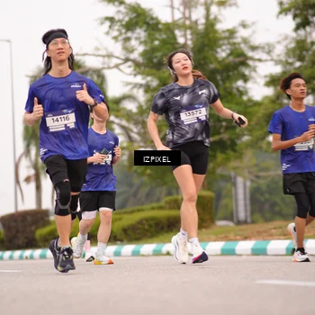Runner Photo 7540499