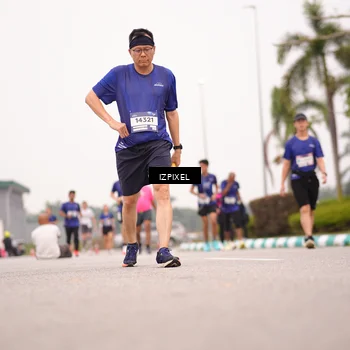 Runner Photo 7540507
