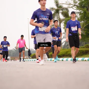 Runner Photo 7540509